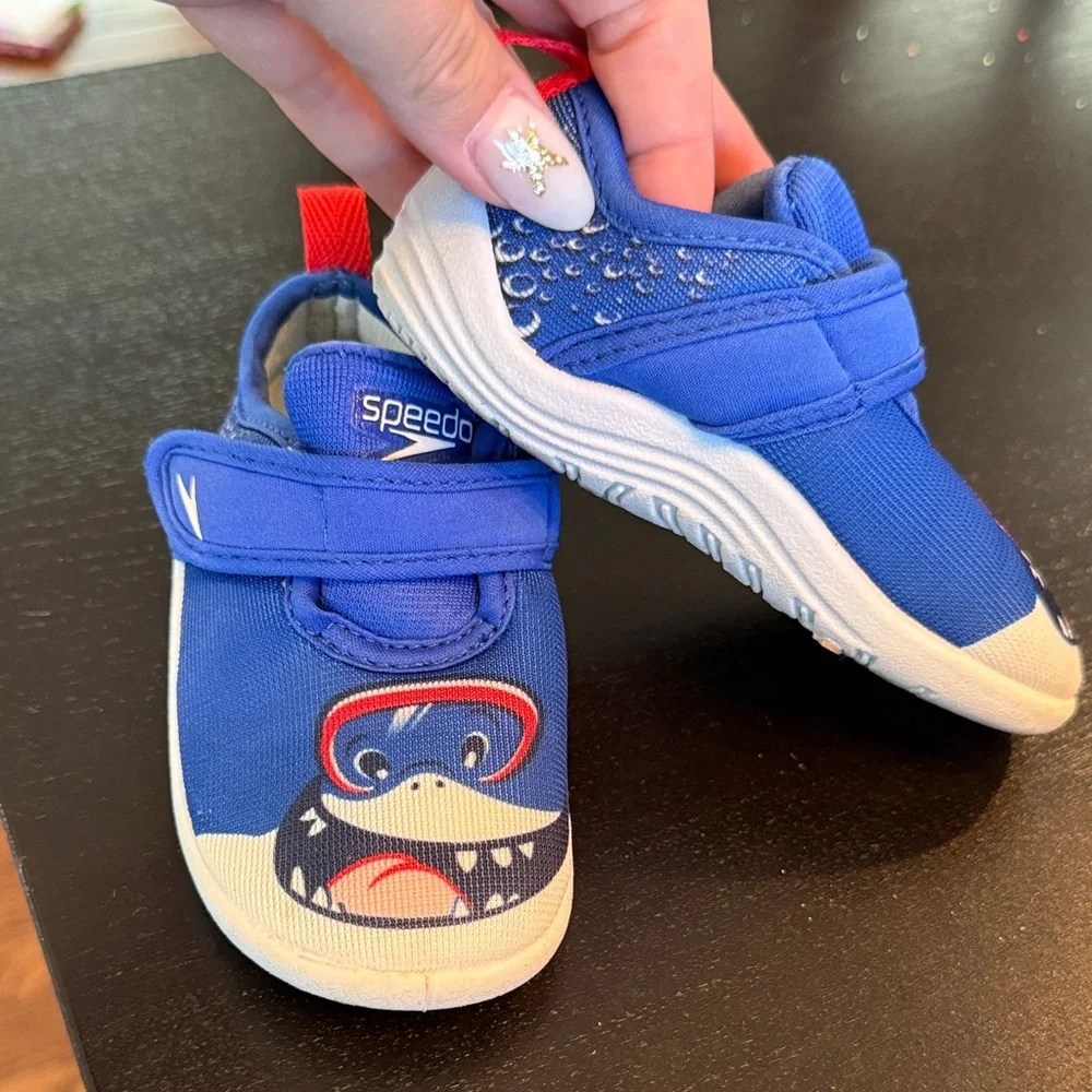 Speedo Toddler Small Size 5 to 6 Shore Explore BUBBLE SNORKEL Water Shoes
